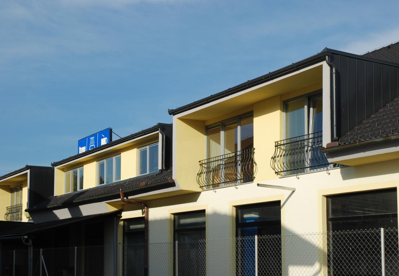 Hostel Novak Novo Mesto Dış mekan fotoğraf